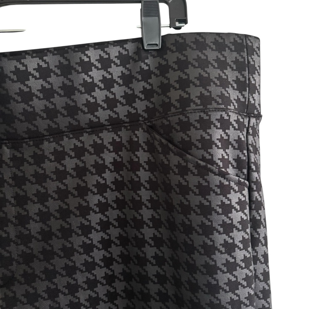 Torrid Pull-On Pocket Pixie Pants Houndstooth Pri… - image 6